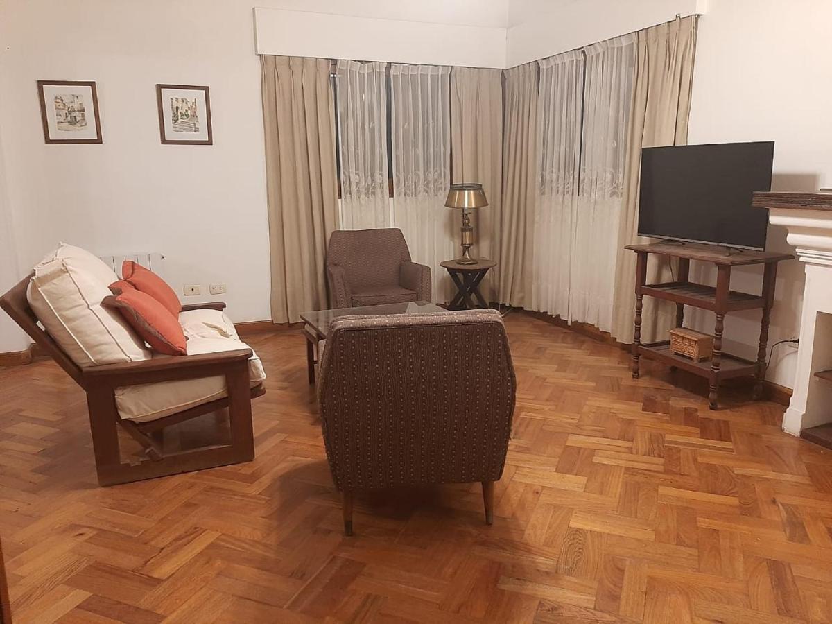 Casa Frente Al Parque San Martin Zona Residencial Villa เมนโดซา ภายนอก รูปภาพ